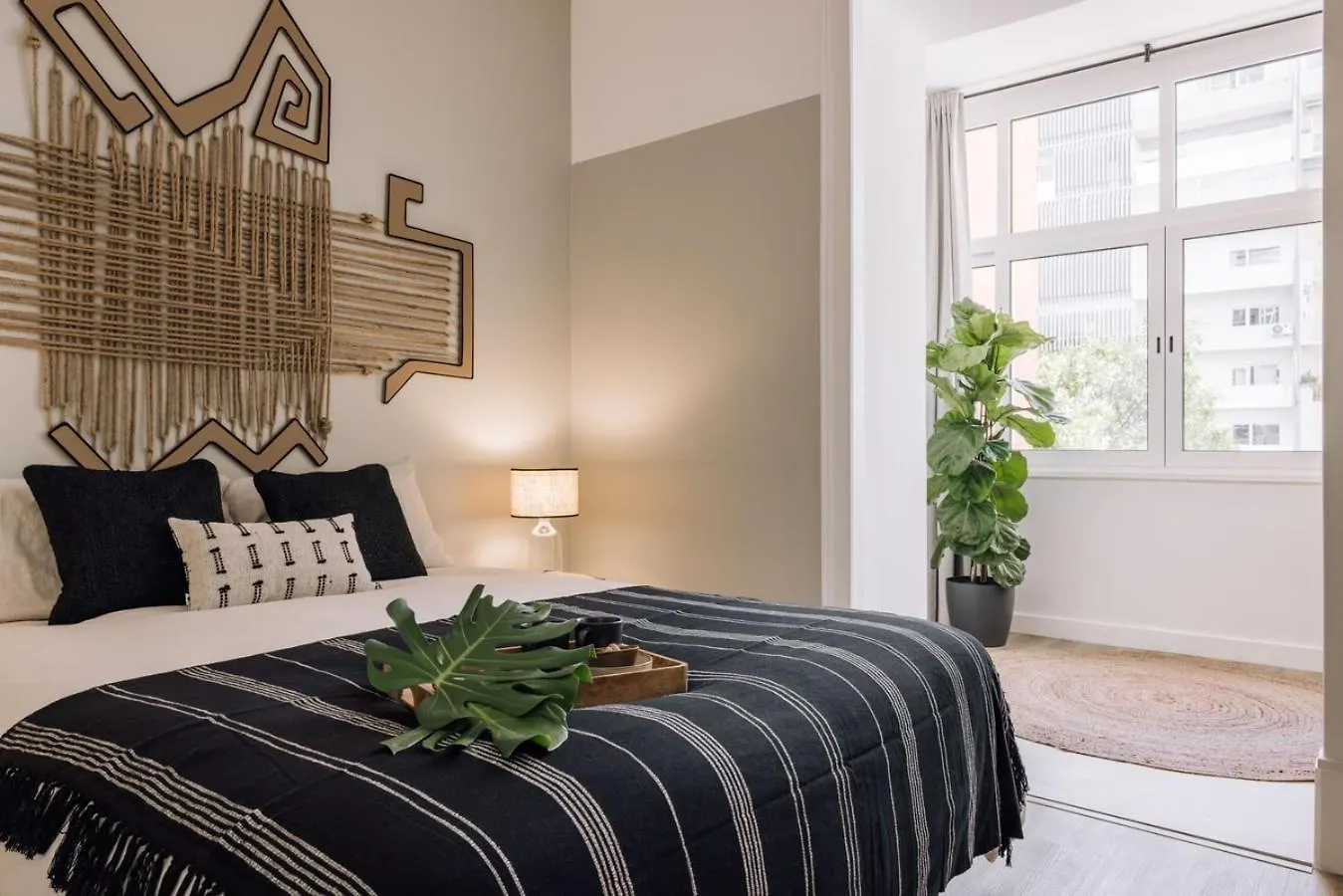 Uere - 1 Bedroom In Avenidas Novas Lisboa 0*,  Portugal